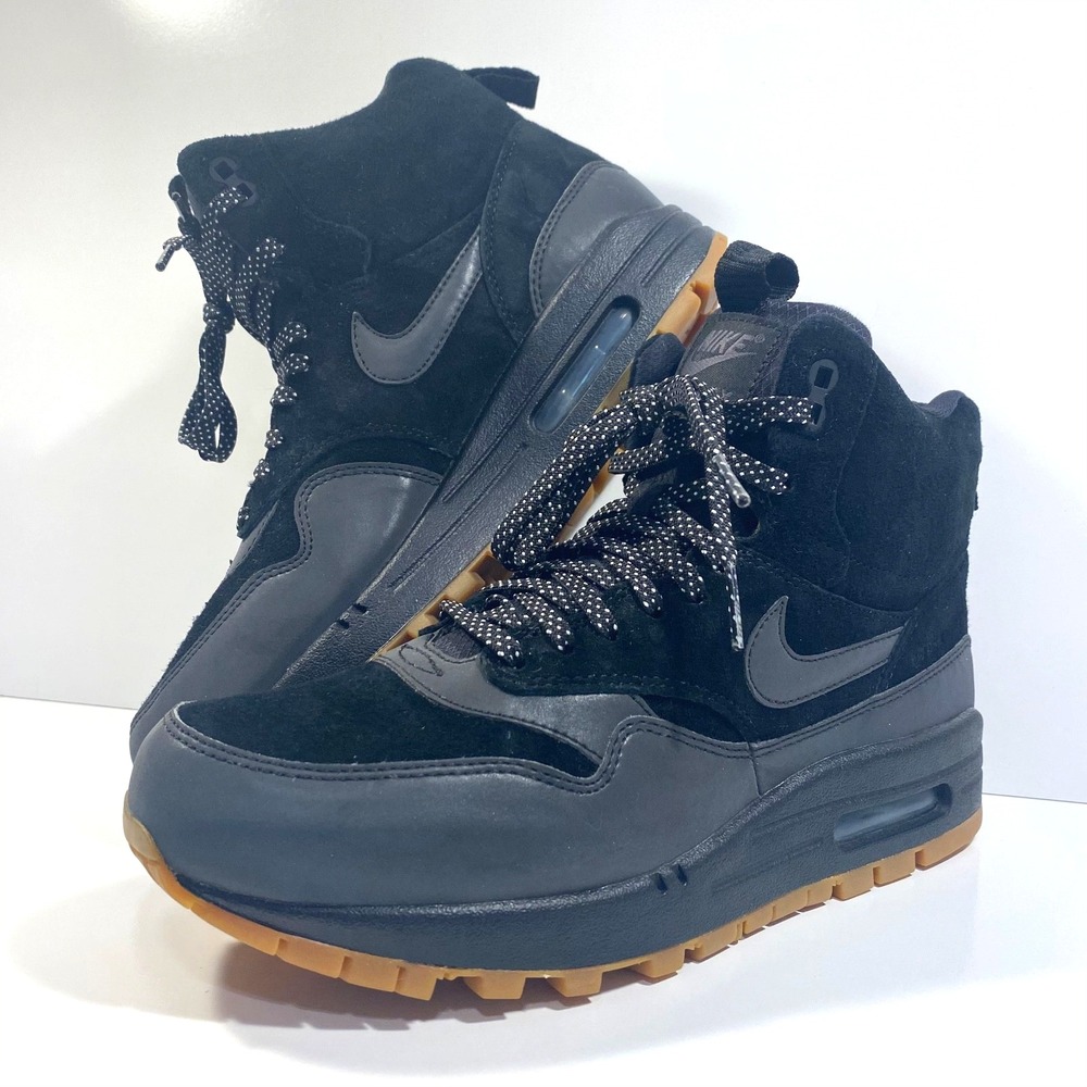 Nike Womens Size 9.5 Air Max 1 Mid Sneakerboot Black Gum Hiking 685267-003